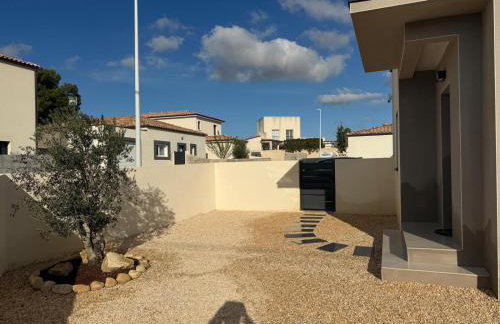 Beautiful House, Villa, Pool VILLA AZURE PISCINE - Photo 9