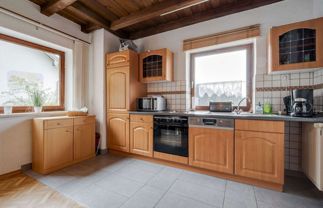 Beautiful Holiday Home in Viechtach With Views - Photo 26