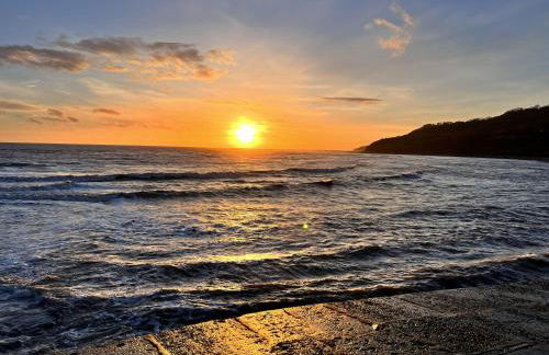 Seascape Lyme Regis - 2 minute walk to sea front - Photo 15