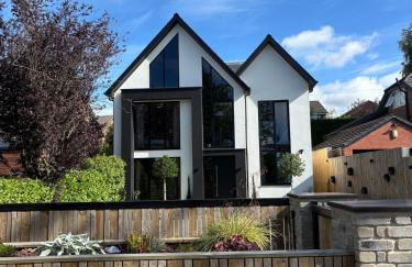 Large Luxury House in Marple, 4x Bed & Sleeps 8 - Foto 1