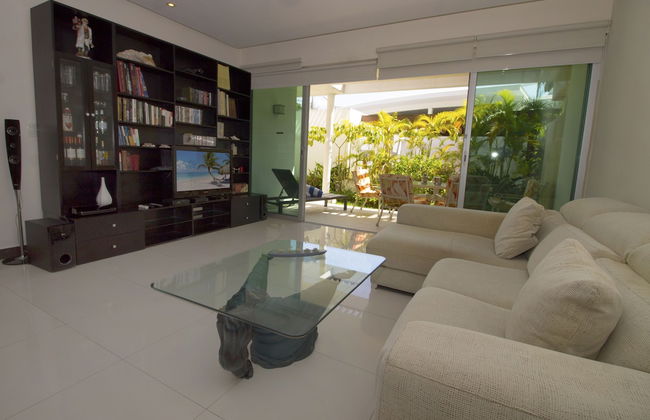 Downtown Apartment Oasis 12 - Photo 24