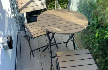 Lovely flat, balcony & woodstove, parking close - Foto 6