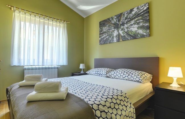 Villa in Peroj With Private Pool & Near Beach - Foto 5