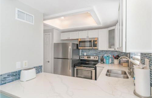 Seaglass Shores, steps to the beach - Foto 8