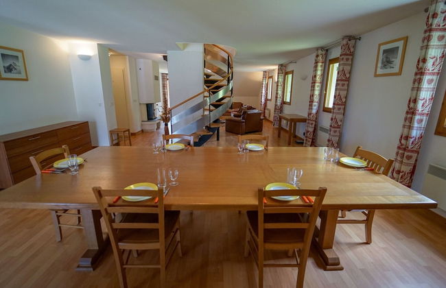 Holiday Home in Haute-savoie Near Lake Annecy - Photo 10