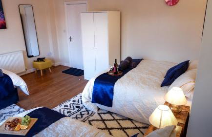 Near Uni and Hospital - Long Stays - Fast Wi-Fi - 15 Mins to City - Foto 24