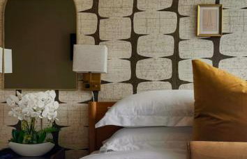 Large 3 bedroom Family Suite, Private Balcony, 5 min to DCA, Gym, Pool and more! - Photo 12