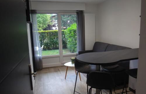 MONT BLANC HOLIDAYS dans résidence avec Gardien - Foto 3