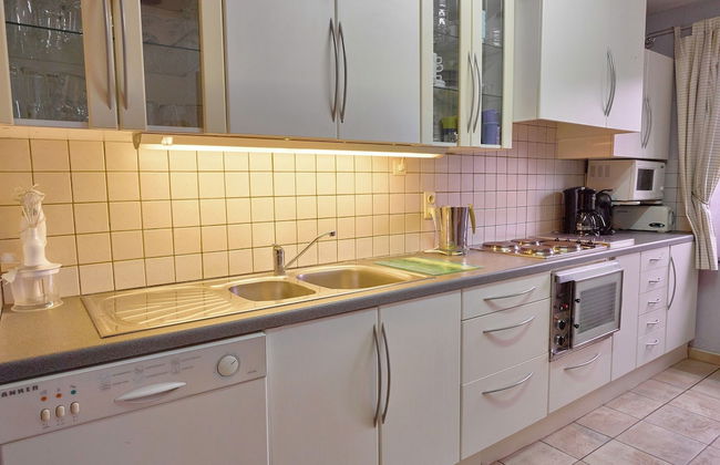 Peaceful Garden Home, Chevron - Foto 7