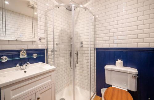 Beachfront Bliss, Sea Views, Parking, Dogs Welcome - Foto 25