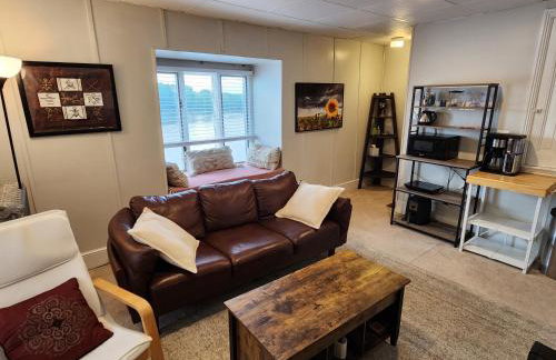 Waterfront Getaway in Historic Bristol - Foto 8