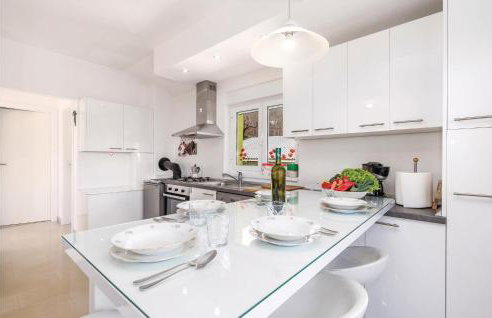 4 Bedroom Beautiful Home In Rukavac - Photo 36