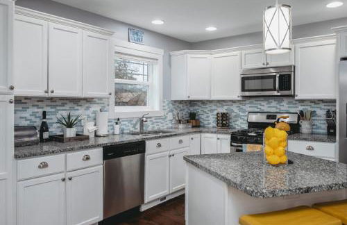 The Marina 3BD Townhome Downtown Beaches Wineries - Foto 49