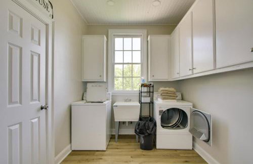 Spacious Rural Getaway in Lexington with Deck! - Foto 37