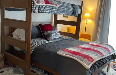 Newly Renovated Ski In Ski Out 2BR Condo - Foto 9