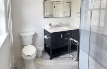 New Construction Modern Luxury Retreat w 6 Beds - Foto 37