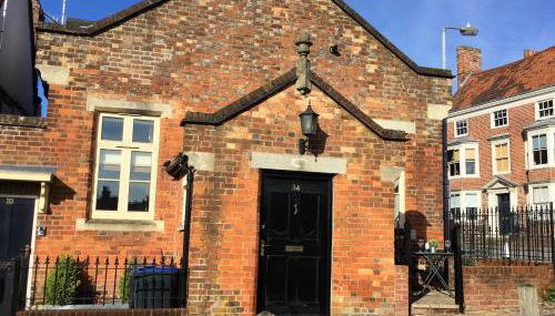 34 The Green - Photo 2