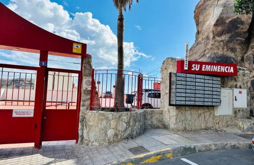 Su Eminencia - Sea View Apartment with Modern Comforts - Foto 40