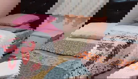 10 Munites Walk to City Center / 10 Munites Walk to Ladies Beach - Photo 4, Room