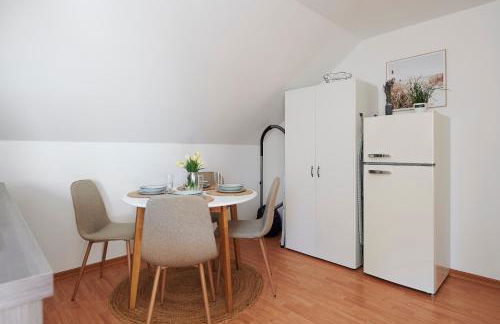 Lichtdurchflutende Wohnoase-Stilvoll-ruhig-kostenloser Parkplatz- 24-7 Self Check-in, bis zu 5 Personen, sehr geräumig - Foto 21