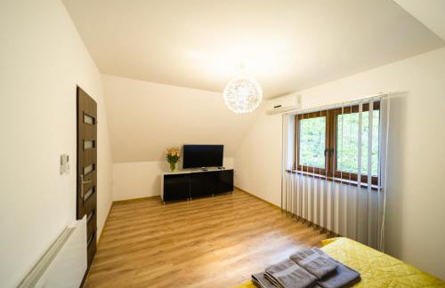 Domek w Sosenkach - Foto 10