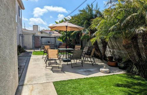 5 Minutes to South Bay Beaches! Private 2 bedroom 2 bath 2 level home with patio Excellent value! - Foto 7