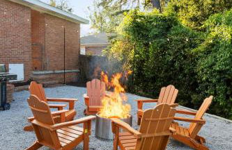 Orange Pit - 3BD 2BA Luxury Retreat - West Cola - Photo 3