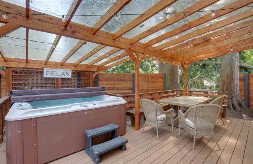 Farmhouse with Private Hot Tub Less Than 1 Mile to Birch Bay - Foto 2