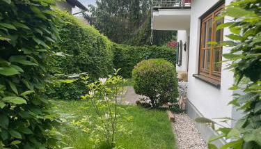 Helle Gartenwohnung, 2 min zum See, in Herrsching - Foto 2, Garden, Garden view