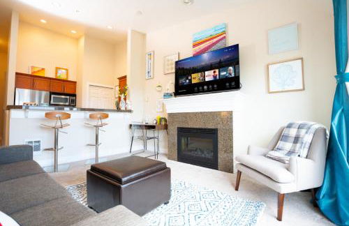 Top Floor Water View Oasis near Space Needle & Cruise - Foto 6