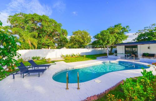 4BR North Miami Villa with Pool Patio Ping Pong - Foto 14