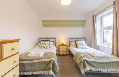 NEW! 2BR House in Leamington Spa by Clarendon Stays , Ideal for Professionals, Free Parking, WiFi, Smart TV! - Foto 26