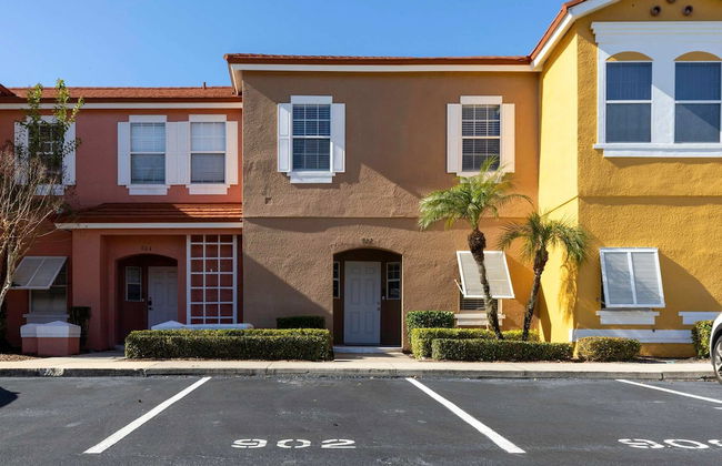 3BR Townhome Steps From Theme Parks Sleeps 6 - Foto 49