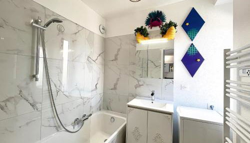 Le Pop Art - Studio near Train Station - 2 people - Foto 4, Shower