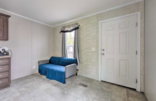 Cassopolis Cabin, Private Deck and Lake Access! - Foto 5