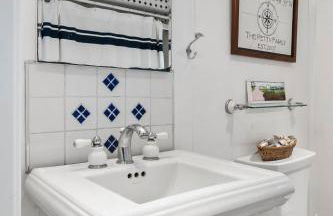 All Decked out Greenery and waves - Foto 30