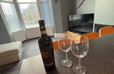 Shannon suite- Home away from Home-suitable for couples, contractors and NHS- free parking - Foto 21