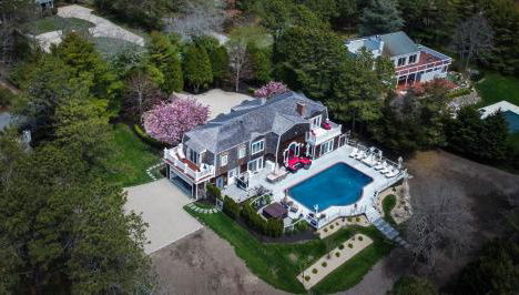 The J Luxury Villa - Southampton Poolside Retreat with Sauna - Foto 1, Garden