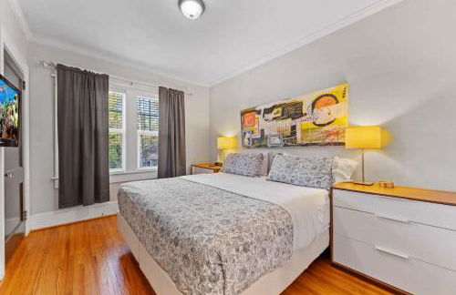 Vibrant and Cozy 2BR near Uptown with Balcony - Foto 2