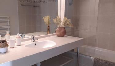 Location appartement meublé bord de mer - Foto 5