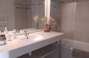 Location appartement meublé bord de mer - Foto 5