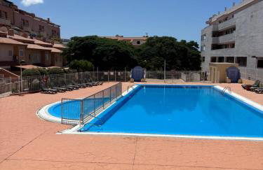 Playa del Duque Villa - 10 min walk to beach - Foto 2