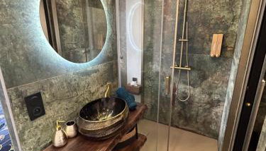 La suite des charmes - village naturiste - port nature 2 coursives - Photo 1, Shower