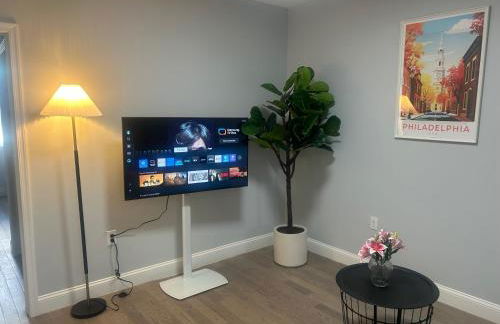 Cozy 2-3 Bedroom Apartment in Center City! - Foto 106