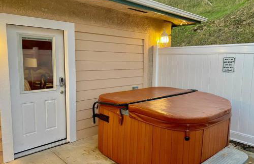 Foxs Den Hot Tub Bbq Queen Bed Sleeps 2 - Foto 15
