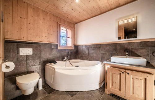 Chalet La Cabane, Carroz d Araches - by EMERALD STAY - Foto 33