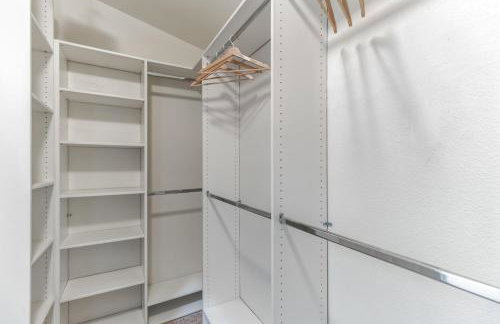 5BR 3BA Home - King Beds - Fast Wifi home - Foto 24