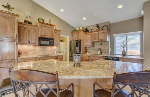 Mountainside View Firepit & Hot Tub - Foto 17