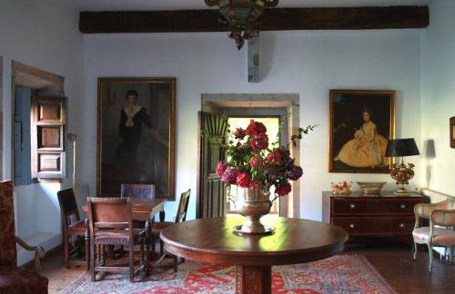 Palacio de Hualle - Photo 64