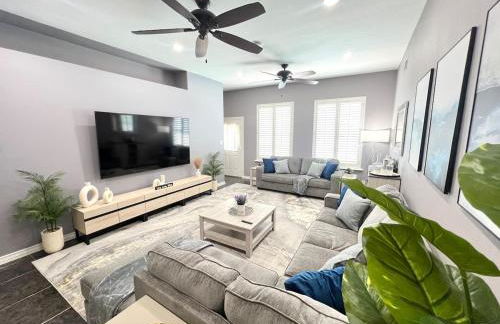 Relaxing Family Retreat With Private Pool, Grill & Game Room - Foto 9